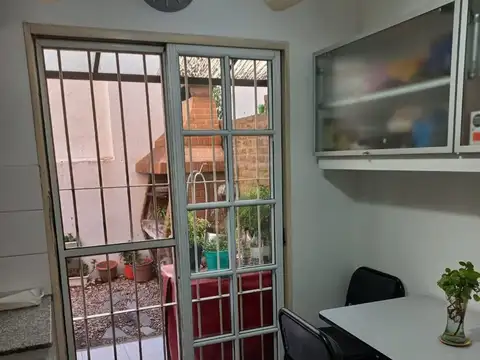 Depto Tipo Casa en Venta con 1 cocheras