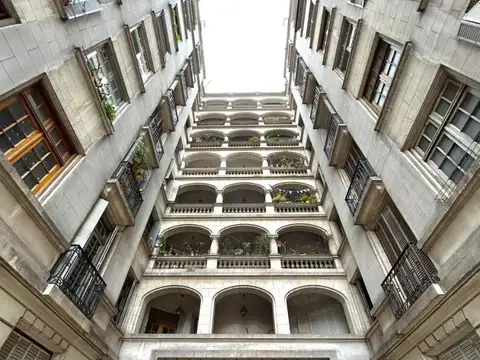 Av. Entre Rios 966 , Piso 6