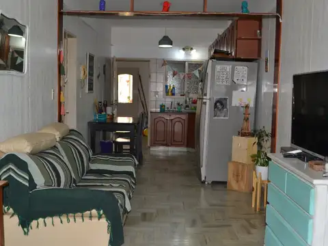 Casa en venta de 4 dormitorios c/ cochera en Ramos Mejía