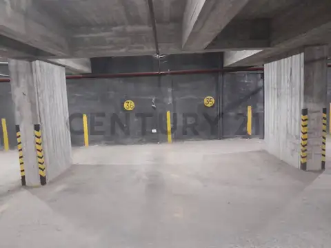 Venta de Cochera en La Plata Casco, La Plata