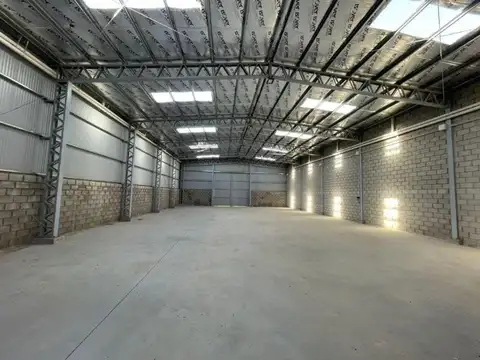 Bodega-Galpón en Venta en Balcarce