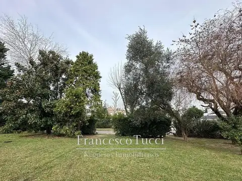 Único Lote central en venta Country San Patricio