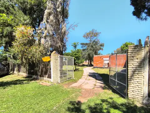 Casa en Venta con 1 cochera