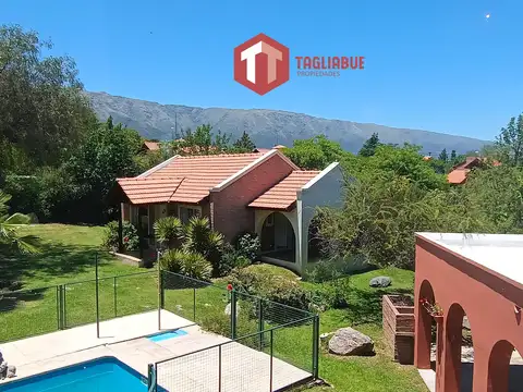 Complejo turístico en Los Estribos