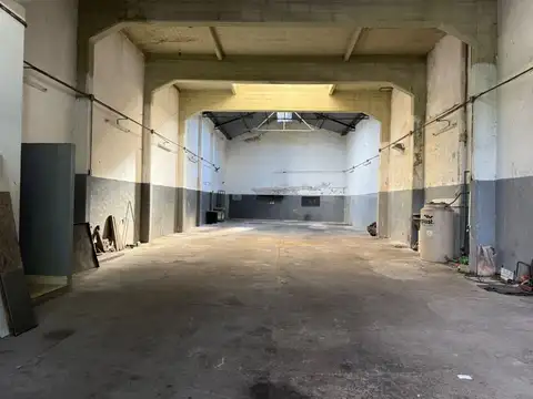 Galpon en Alquiler en Parque Chacabuco, $ 2.200.000