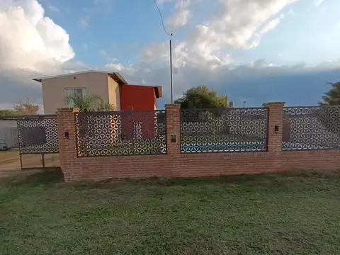 Casa, 4 dormitorios, Pueblo Andino