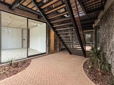 Oficina en Venta en Aldea Lago, USD 65.000