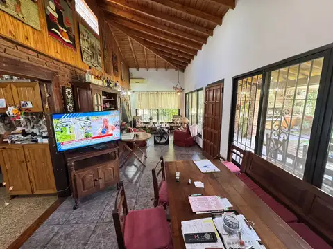 Casa en Venta con 1 cochera