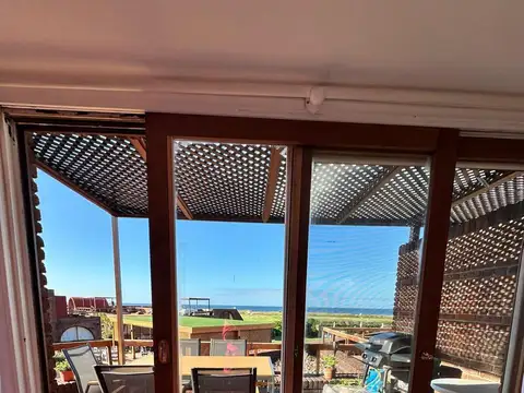 Departamento 4 ambientes con 3 baños