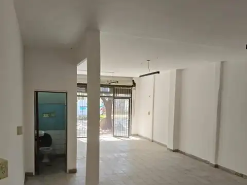 Local en Alquiler en Quilmes, $ 600.000