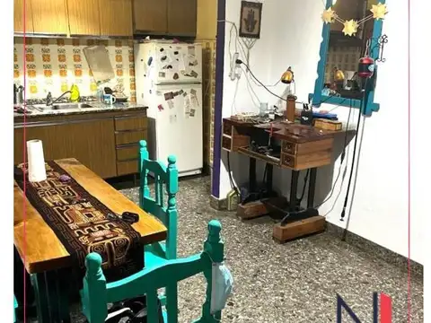 Ing White 1100 , Piso 1