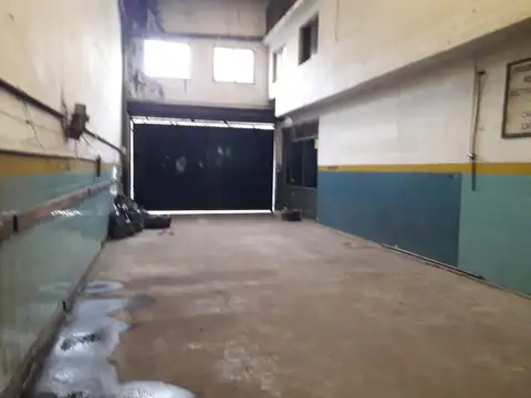 Local en Venta Via Pública