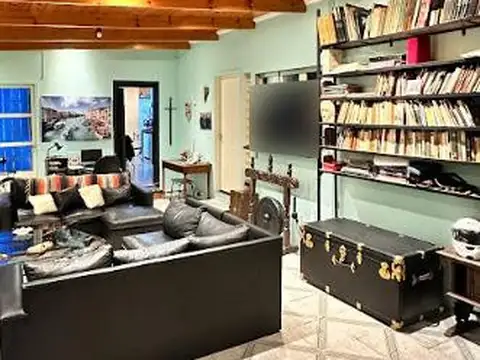 Casa 4 ambientes con 1 baño