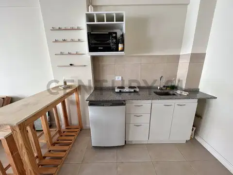 Venta de departamento monoambiente en Flores, CABA