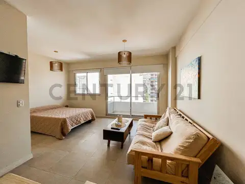Venta de departamento monoambiente en Flores, CABA
