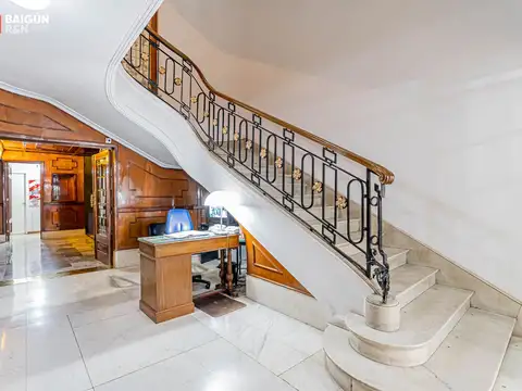 Edificio Comercial en Microcentro