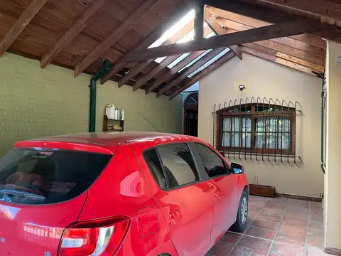 Casa en Venta en Adrogue, USD 360.000