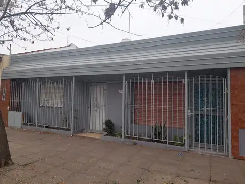 Av. Constitución 400