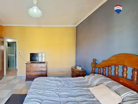 Depto Tipo Casa en Venta 43 años