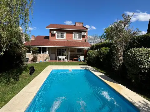 Casa en Venta de 4 dormitorios