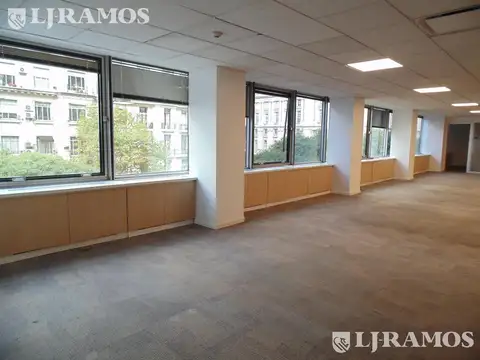 Oficina en Venta 1980 años