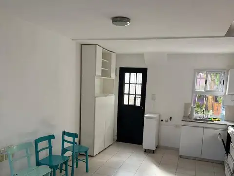 PH 1 DORMITORIO EN VENTA BERISSO CON PATIO