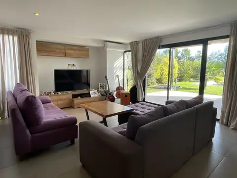 Casa en Venta en Tierras Del Mar, USD 218.000