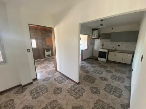 Depto Tipo Casa en Venta en Caseros, USD 90.000