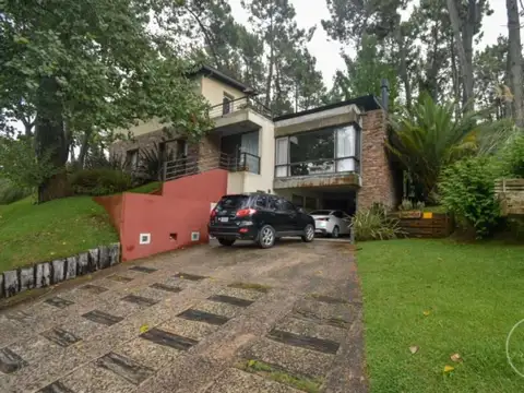 De La Driza barrio Alamos  Pinamar