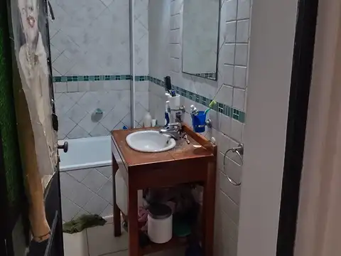 Depto Tipo Casa en Venta en Balvanera, USD 95.000