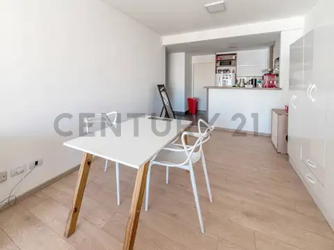 Avenida Avellaneda 100, Piso 7