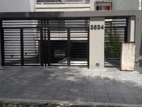 Cochera muy amplia V Urquiza/Belgrano