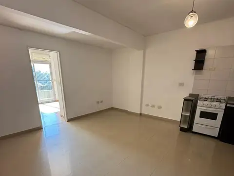 Departamento en Alquiler en Lanus, $ 450.000