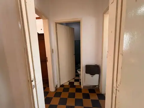 Casa 3 ambientes con 1 baño