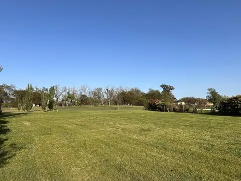 Terreno en Venta 20  mts Frente