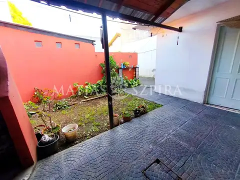 Depto Tipo Casa en Venta de 2 dormitorios
