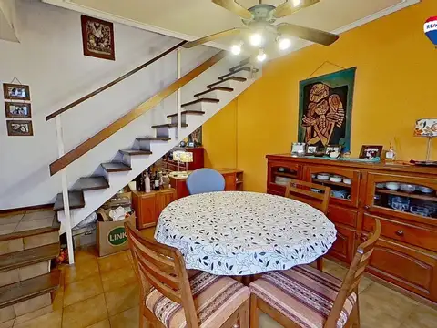 Depto Tipo Casa en Venta de 4 dormitorios