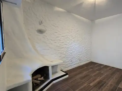 Depto Tipo Casa en Venta en Ituzaingo, USD 117.000