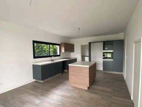 Casa en Venta en San Matias, USD 420.000