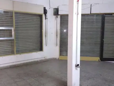 Local en Alquiler 50 años