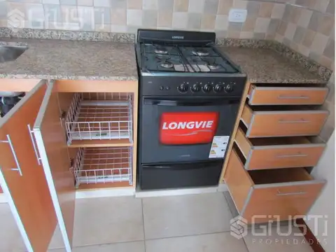 Departamento en Venta en Moron Sur, USD 74.000