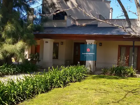 Chacras de Open Door casa en venta lote 3200 m2