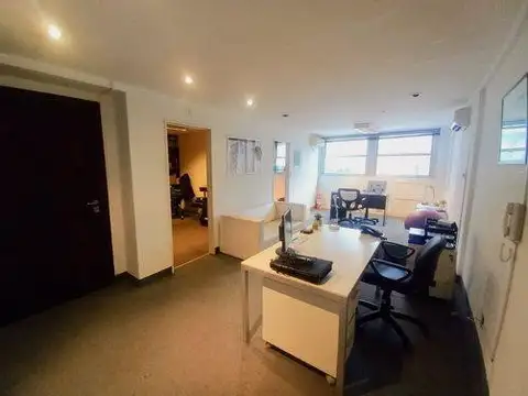 Oficina en Venta en San Nicolás, USD 98.000