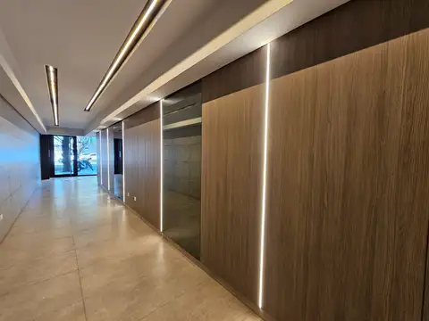 Av Del Libertador 6328 , Piso 1