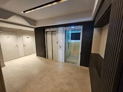 Av Del Libertador 6328 , Piso 1