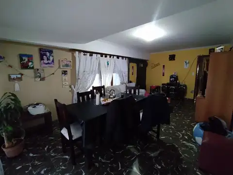 Depto Tipo Casa en Venta de 3 dormitorios