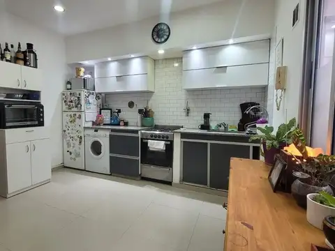 Depto Tipo Casa en Venta de 3 ambientes