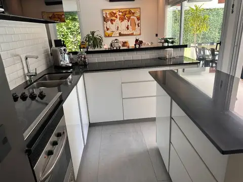 CASA VENTA 3 DORMITORIOS PISCINA LA CANDIDA