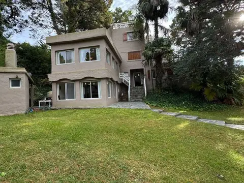 Casa 6 ambientes - Carilo