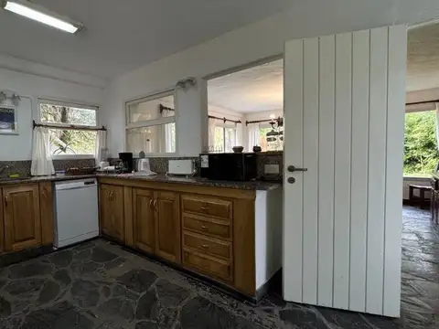 Casa 6 ambientes - Carilo